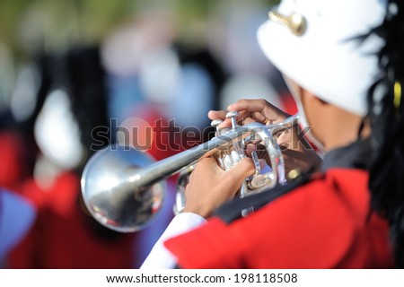 Closeup of trumpet player\'s hands