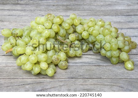 Imperfect grapes from local farmer\'s market, locally grown. Not perfect in appearance but incredible on flavor