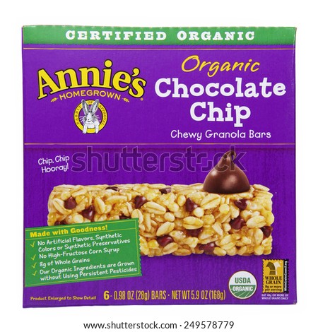 ALAMEDA, CA - FEBRUARY 02, 2015: 5.9 ounce box with six 0.98 ounce bars Organic Chocolate Chip Chewy Granola Bars. Annie\'s Homegrown brand. Certified Organic. Healthy Snack for adults and children.