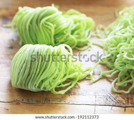 Green noodles