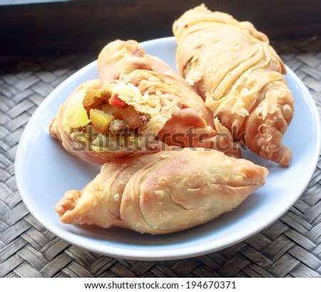 curry puff in the morning