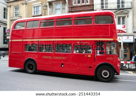 LONDON - APRIL 5,2008: Heritage Route master Bus operating in London on April 5, 2008 in London, UK.