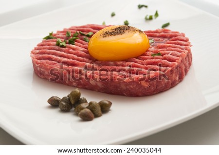 tartar steak with egg and capers