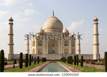 Taj mahal, A famous historical monument