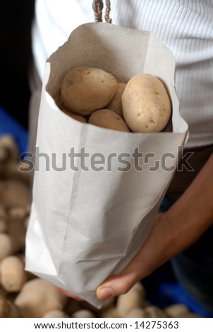 potatoes in a shopping bag