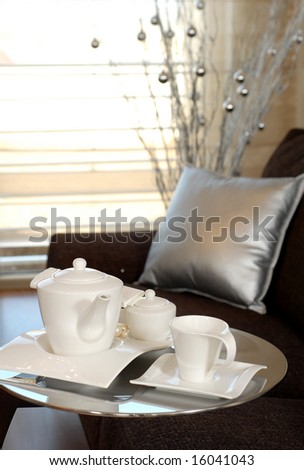tea pot on a service table