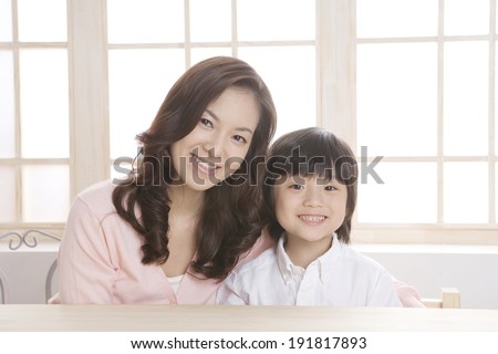 The image of smiling mother and child in Korea,Asia