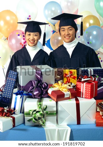 The image of high school students graduating in Korea