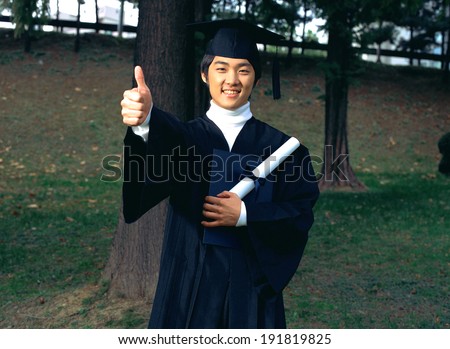 The image of high school student graduation in Korea