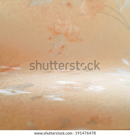 Peach wallpaper with flowers