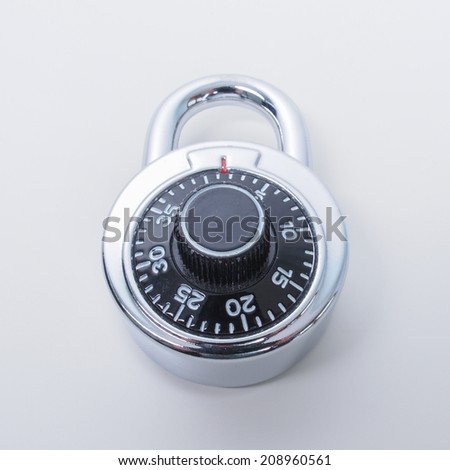High security single dial stoplock combination padlock
