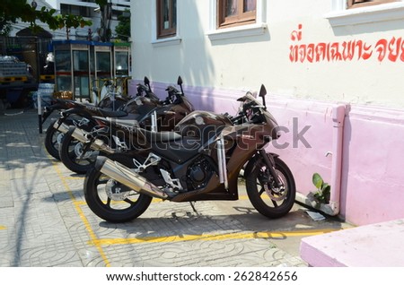 BANGKOK,THAILAND: 17 January 2015: police motorcycle is parking in front of police station