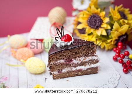 Picture close up on set of cake and decorations