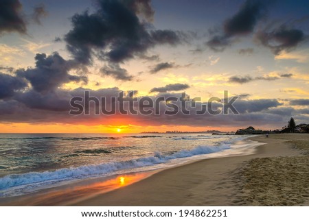 colourful sunrise Currumbin Rock surf lifesaving club