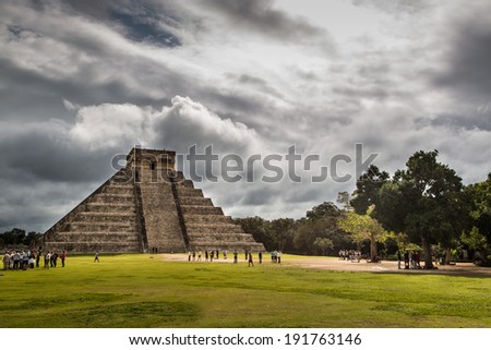 El Castillo (Pyramid of Kukulcan) in Chichen Itza, Quintana Roo, Mexico. Mayan ruins near Cancun considered one of the seven wonders of the world.