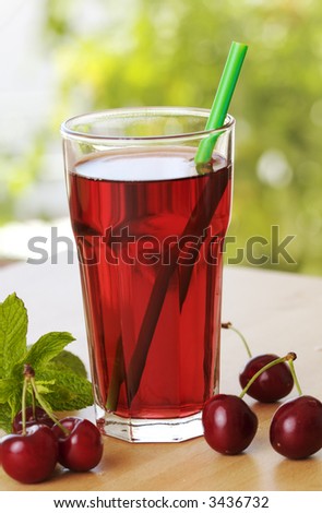glass of red juice