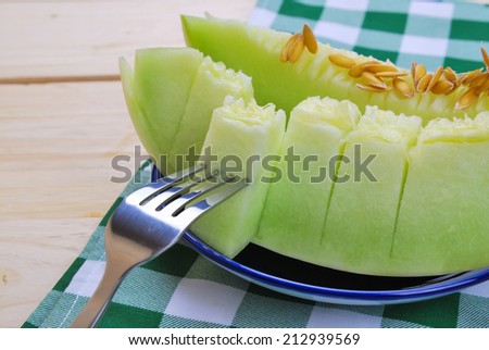 cantaloupe melon green