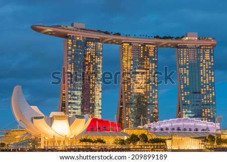 Singapore - August 9, 2014: Singapore National Day Sands Hotel Singapore lit flag the lamp
