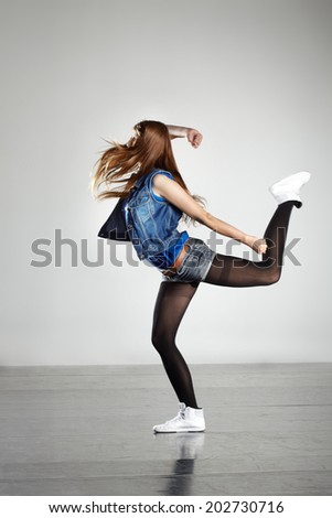 Young girl street dancer