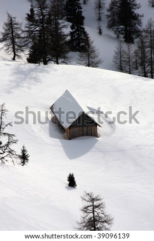 alone house in the winter