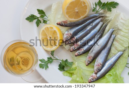 fresh fish and white wine