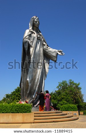 Statue Of Mother Mary Santa Clara California 4