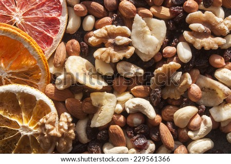 Cashew nut, walnut, hazenut, almond, dry orange and dry grapefruit