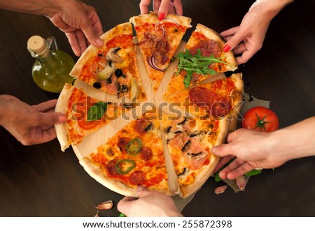Pizza- food with friends