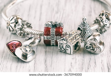 Women\'s Bracelet Pandora, Charms close-up, jewelry, vintage