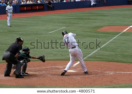 Lyle Overbay, first base, Toronto Blue Jays August 22, 2007 vs. Oakland Athletics