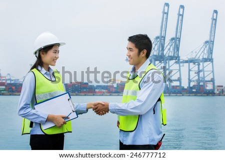 Engineers men handshake agreement with female engineers. And make sense in the delivery