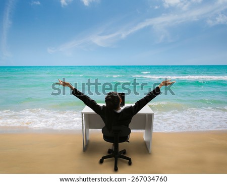 Employee are happy at work, she was reminded of her time to relax at the beach in the summer