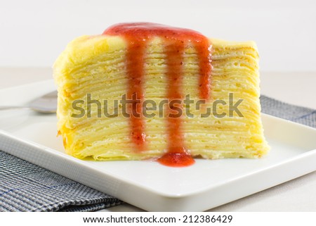 crepe cakes, mille crepe Strawberry,