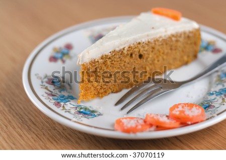 White+carrot+cake+calories