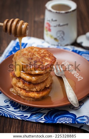 Buckwheat pancakes with white honey