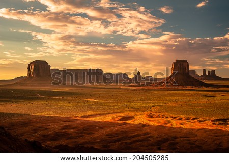 Beautiful sunrise over the iconic Monument Valley, Arizona, USA