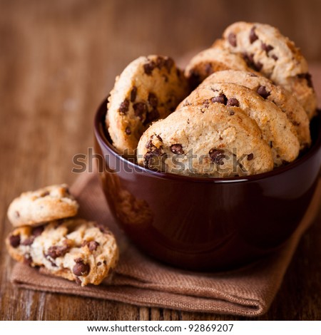 Chocolate chip cookies in a cup