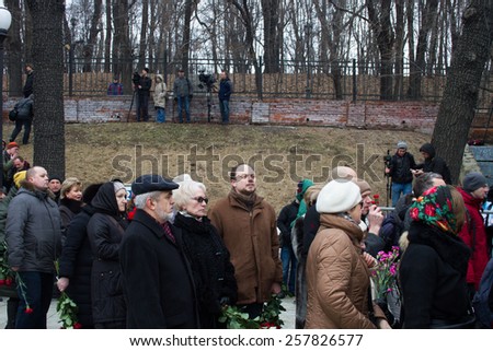 Moscow, Russia - March 3, 2015. Vladimir Kara-Murza in the queue funeral politician Boris Nemtsov. Farewell to the oppositionist Boris Nemtsov, who was killed near the Kremlin