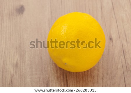 Single lemon