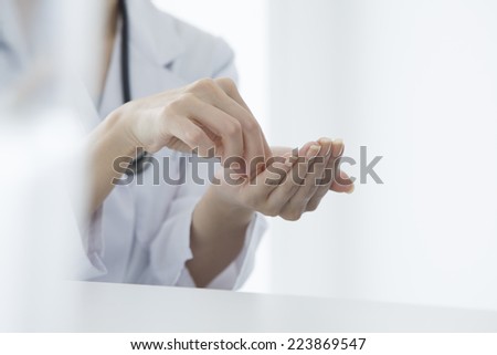 Doctors grab the medicine