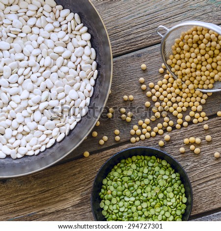 corn beans, soybeans and peas