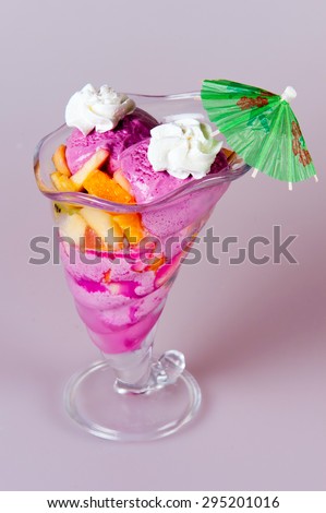 ice cream cup/ice cream cup