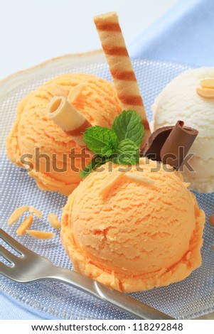 Ice cream with wafer rolls