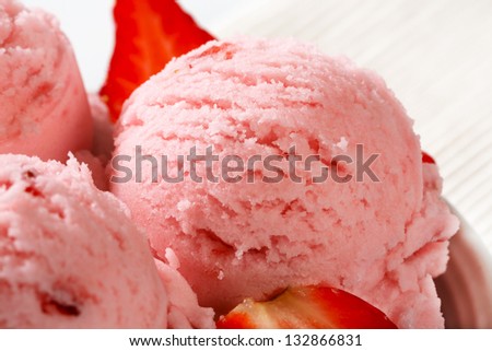 detail of strawberry ice cream sundae