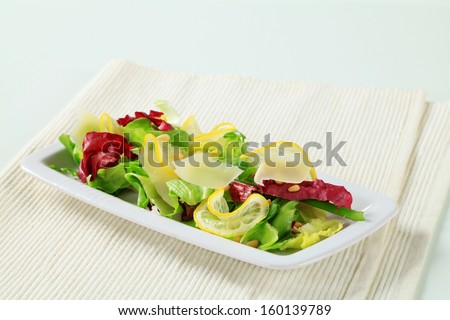 Fresh salad with lemon side dish for fish dishes