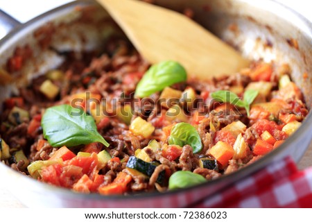 Meat-based pasta sauce