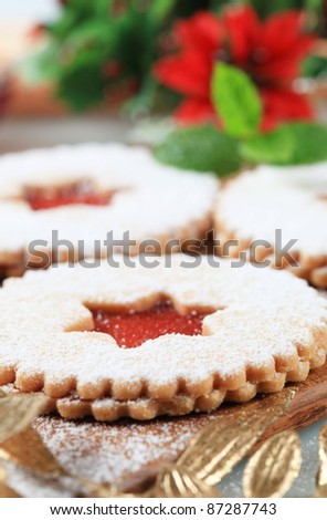 Christmas shortbread cookies with jam filling