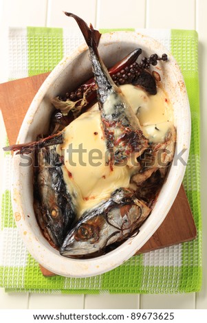 Pieces of oven baked mackerel with Hollandaise sauce