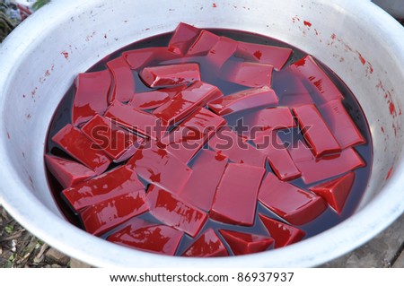 Cow Blood Float Many Food Red