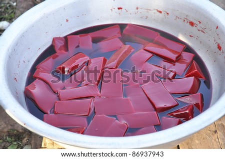Cow Blood Red Float Many Food